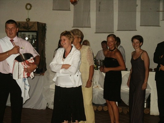 423hochzeitungarnbernimoni2007.jpg